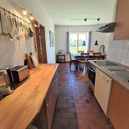 Ferienwohnung, Bis 6 Personen 100qm