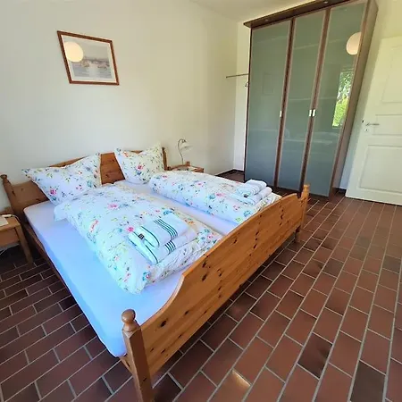 Ferienwohnung, Bis 6 Personen 100qm